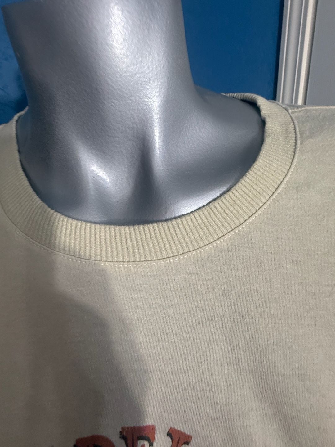 Product thumbnail 4