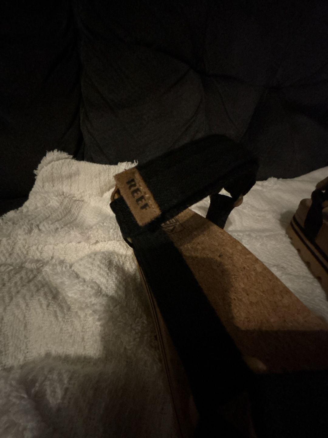 Reef Cushion Rem Hi Size 7 Black Tan Platform Sandals 3