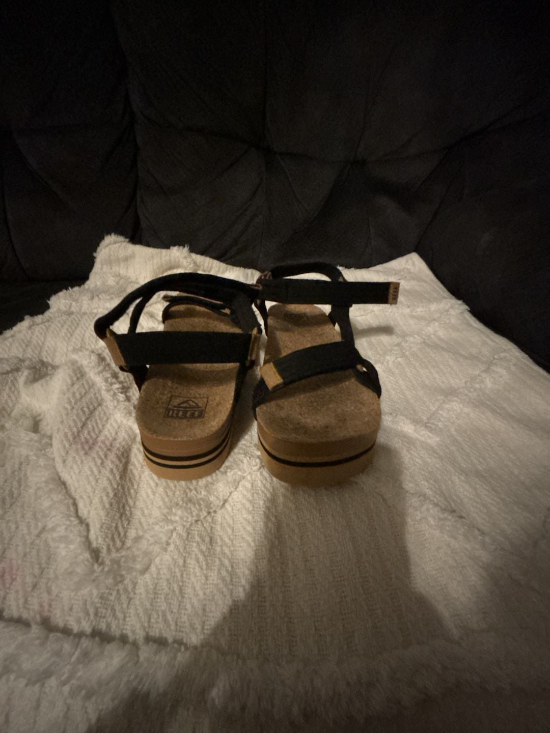 Reef Cushion Rem Hi Size 7 Black Tan Platform Sandals 5