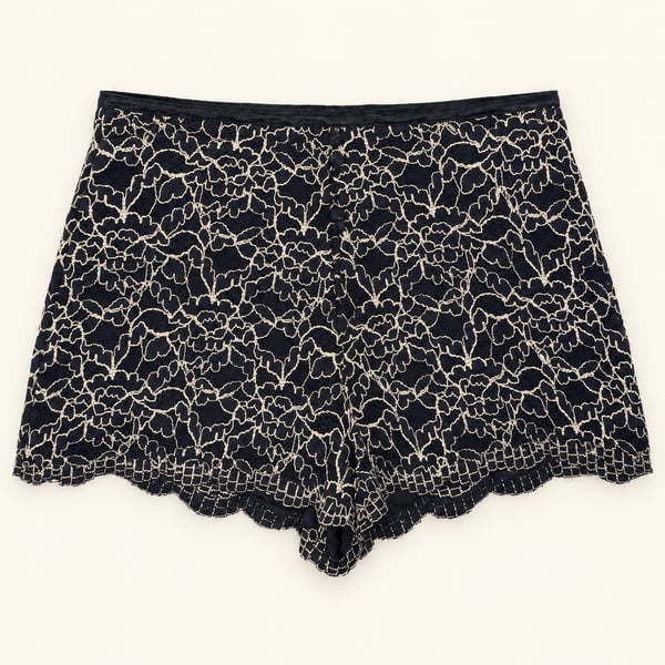 Dolce Vita Black Floral Lace High Waist Shorts XS Cream Contrast