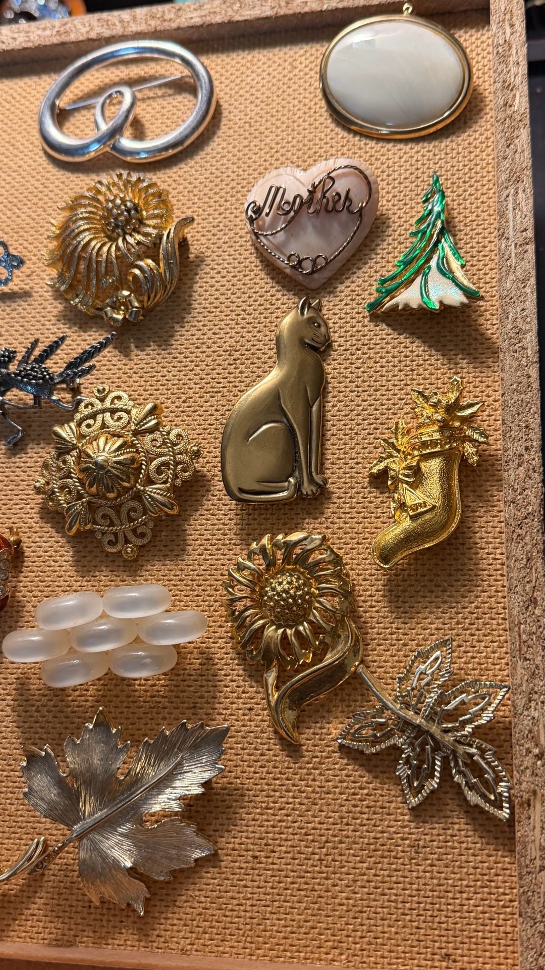 Vintage Assorted Brooch Pins Lot (20) 3