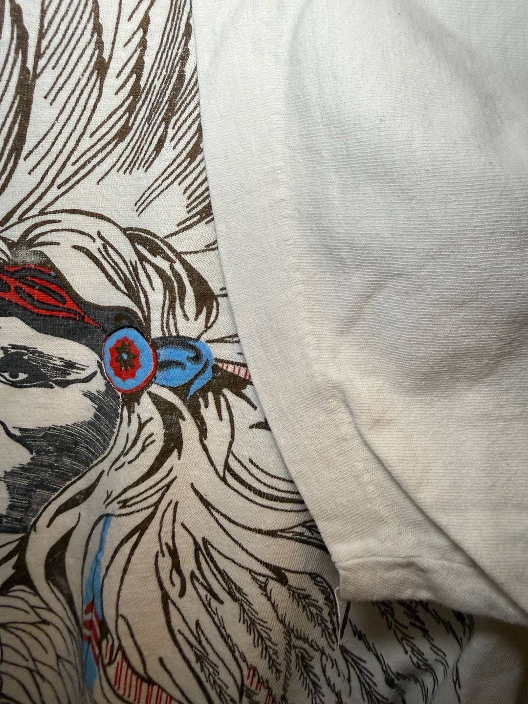 Vintage Las Vegas Native American Headdress Graphic T-Shirt White 6