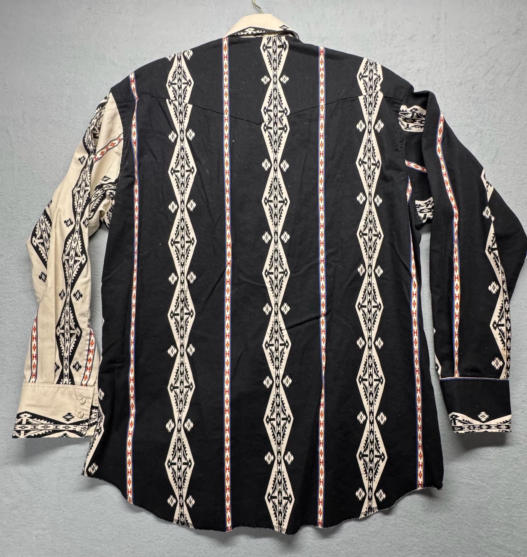 Wrangler Western Shirt Black White Southwestern Aztec Pearl Snap 8