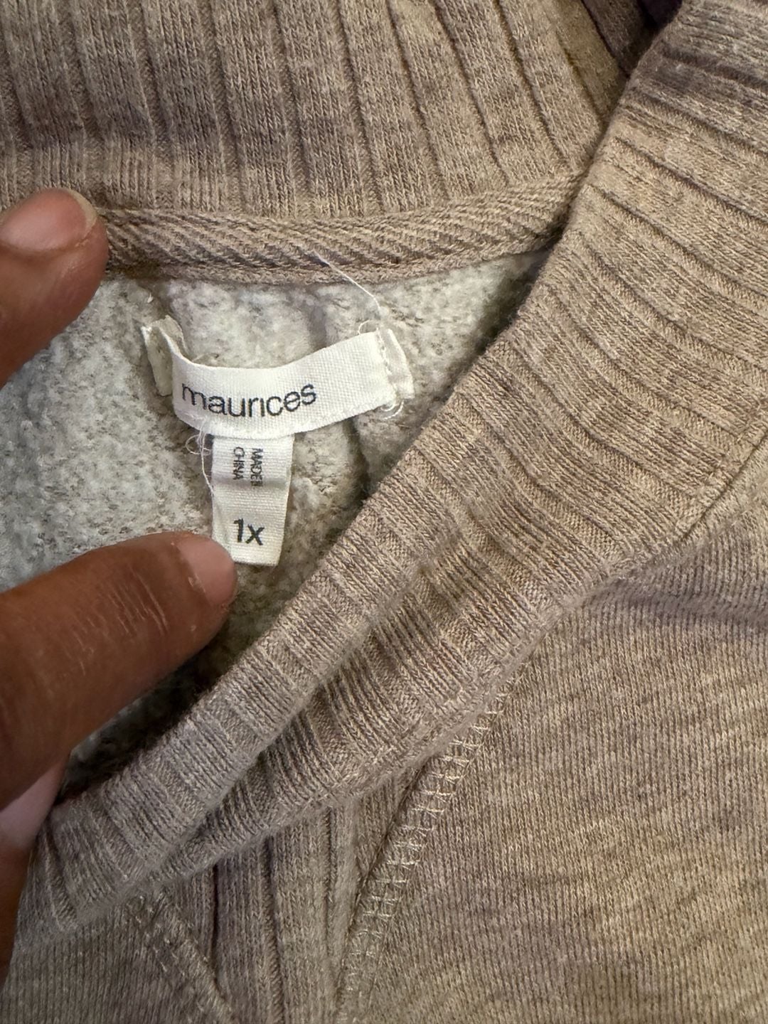 Maurices Star Sweatshirt Size 1X Brown Sequin Sherpa Patches Pullover 4