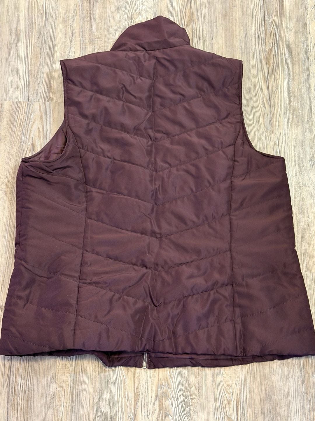 Cj Banks Quilted Vest Size 1X Maroon Full Zip Puffer Winter Outerwear 8