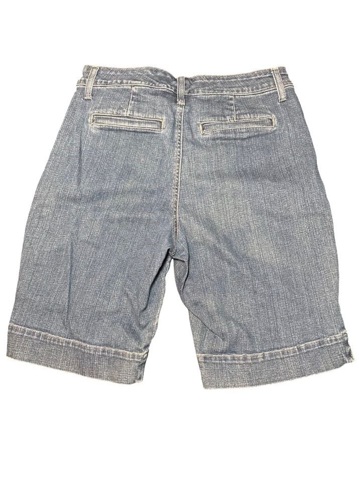 Gloria Vanderbilt Women Size 8 Denim Bermuda Shorts Stretch Jean Walking Shorts 9