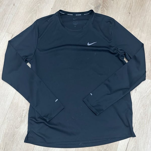 Nike Dri-FIT Running Long-Sleeve Shirt Size L Black