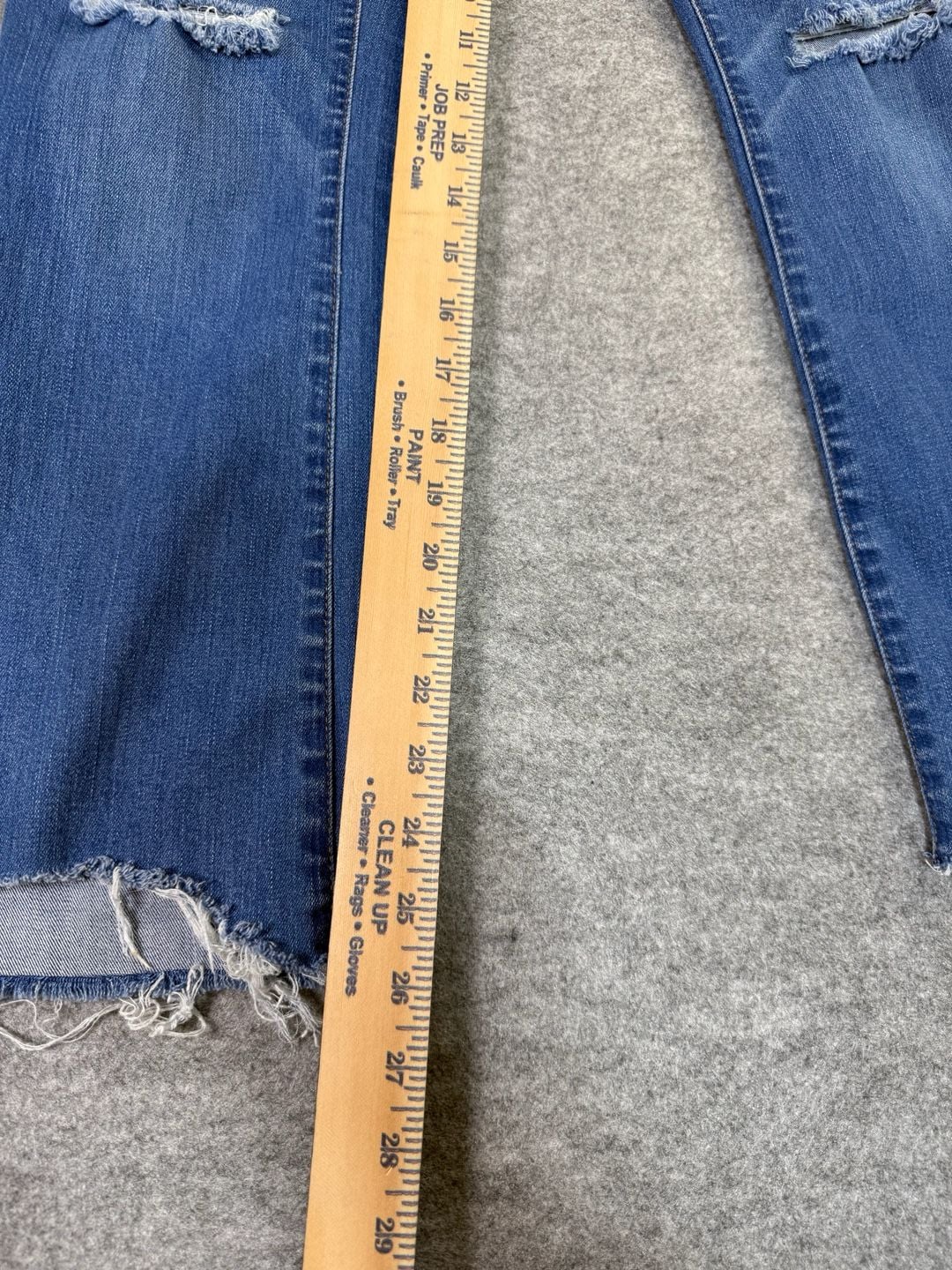 Madewell Cali Demi-Boot Jeans Size 26 Blue Distressed Button Fly Fray 7