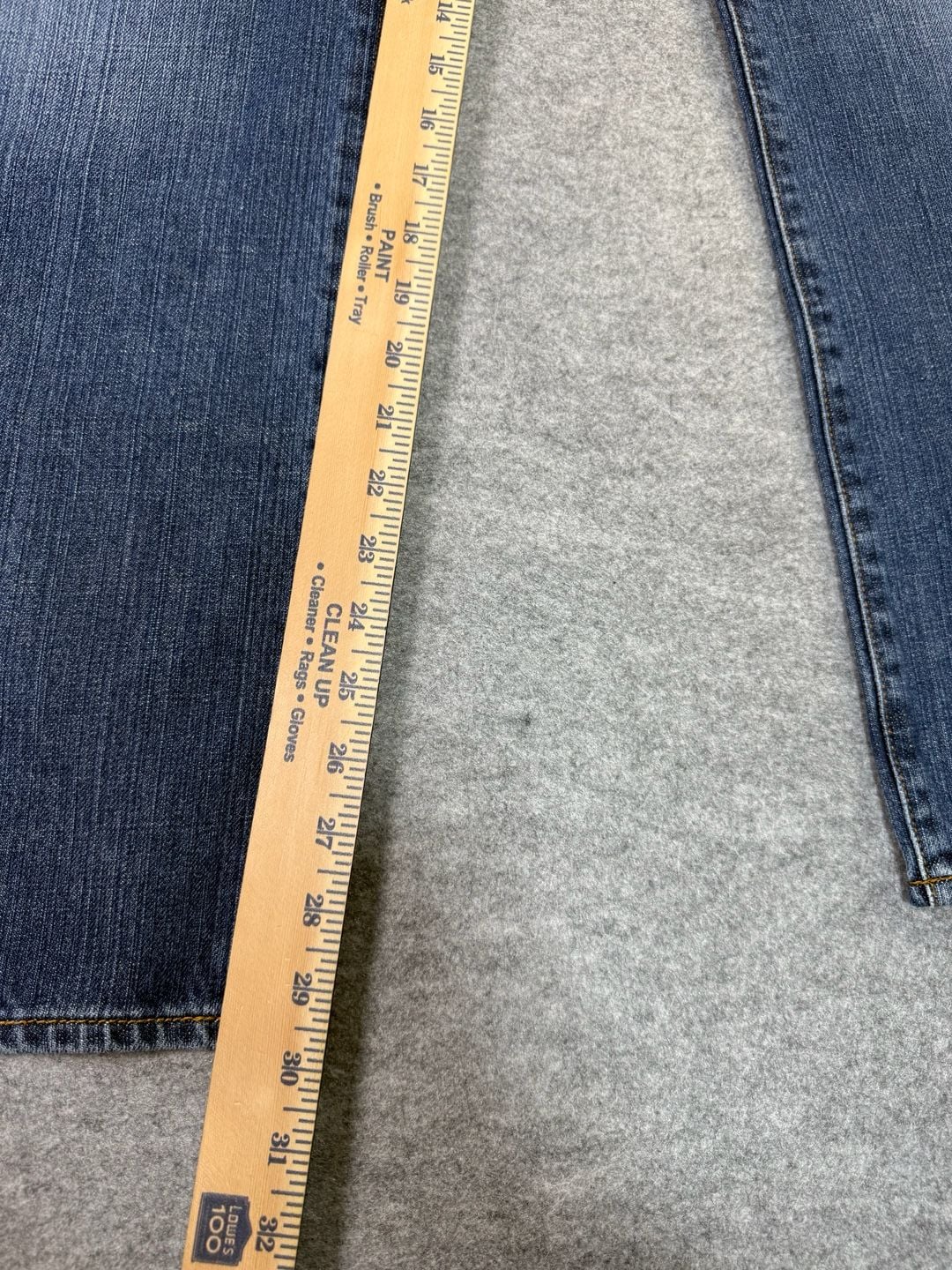 Lucky Brand Classic Fit Jeans Size 36 Short Blue Denim Dungarees 7
