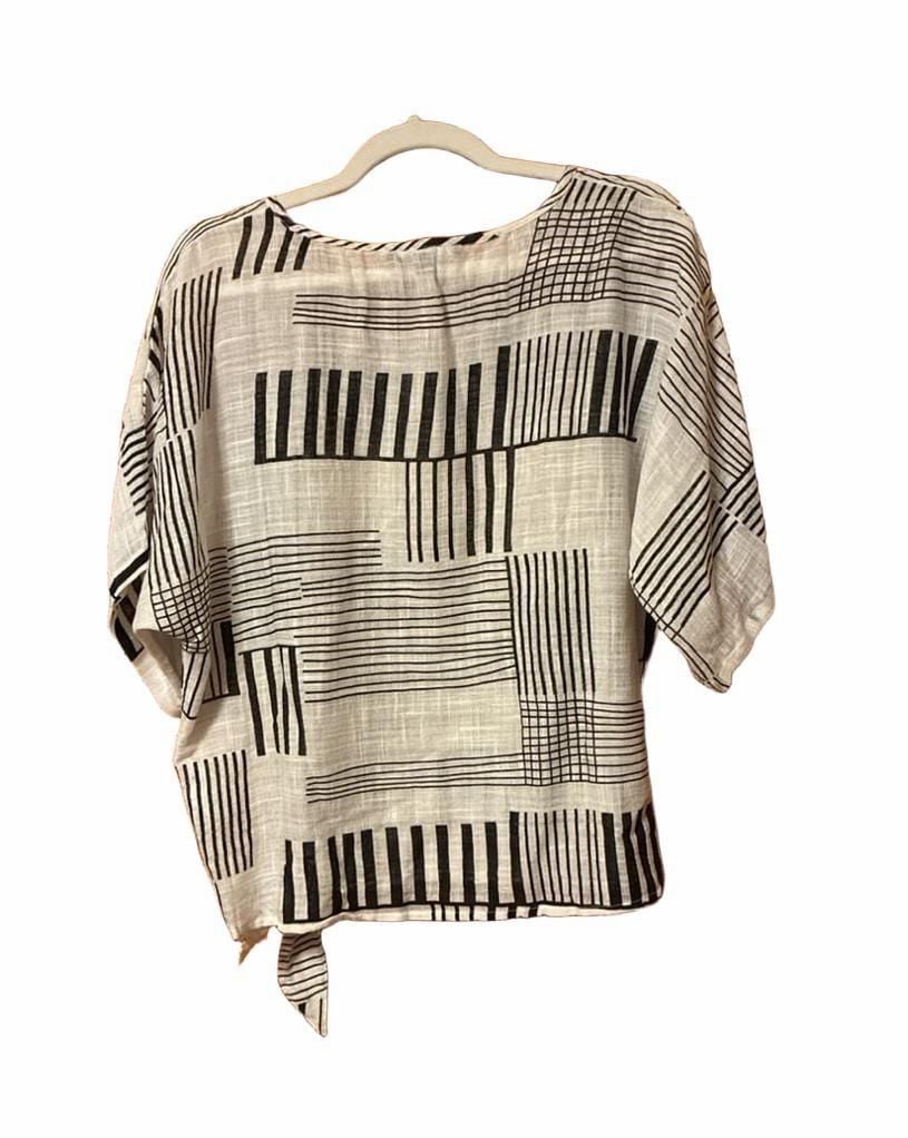 Charlie B Blouse Size M Black White Geometric Print Tie Hem Top 4