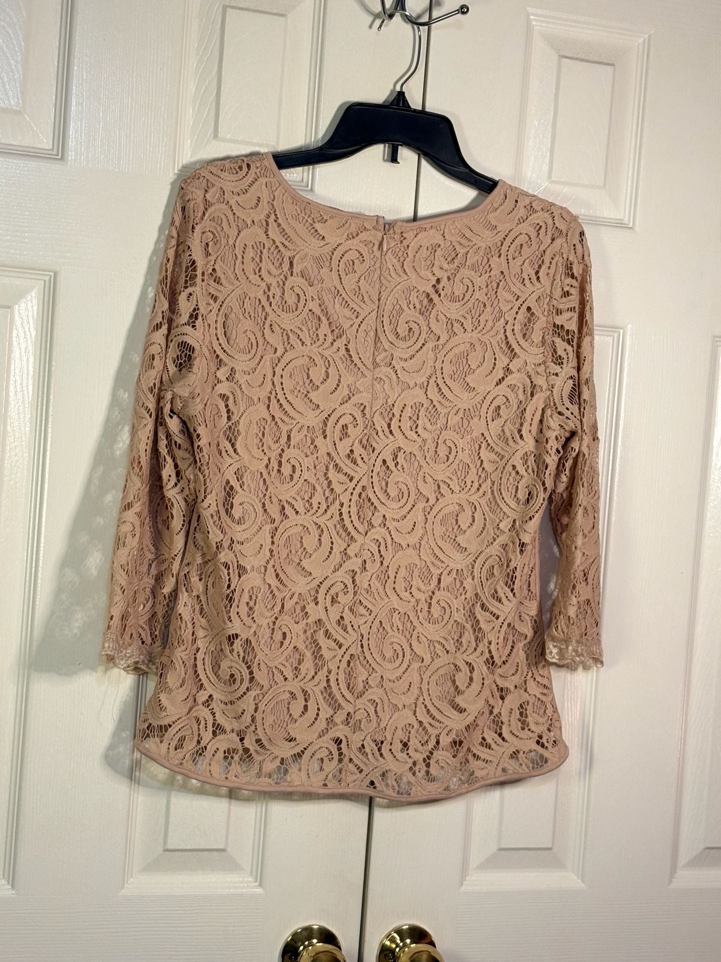 Adrianna Papell Lace Top Size L Blush Pink 3/4 Sleeve Lined Pullover Blouse 8