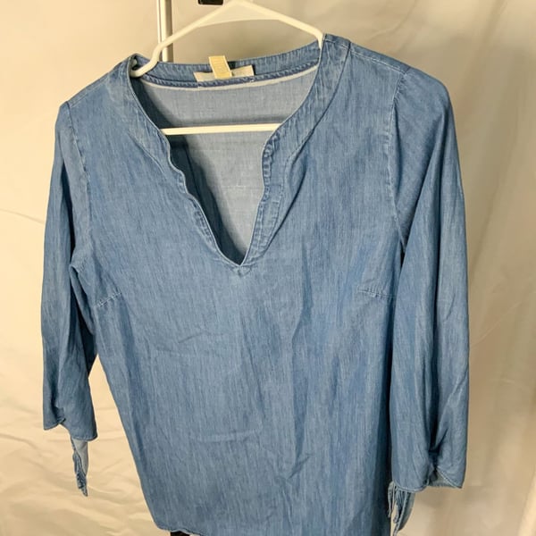 Michael Kors Split Neck Chambray Blouse Women’s Size S Blue