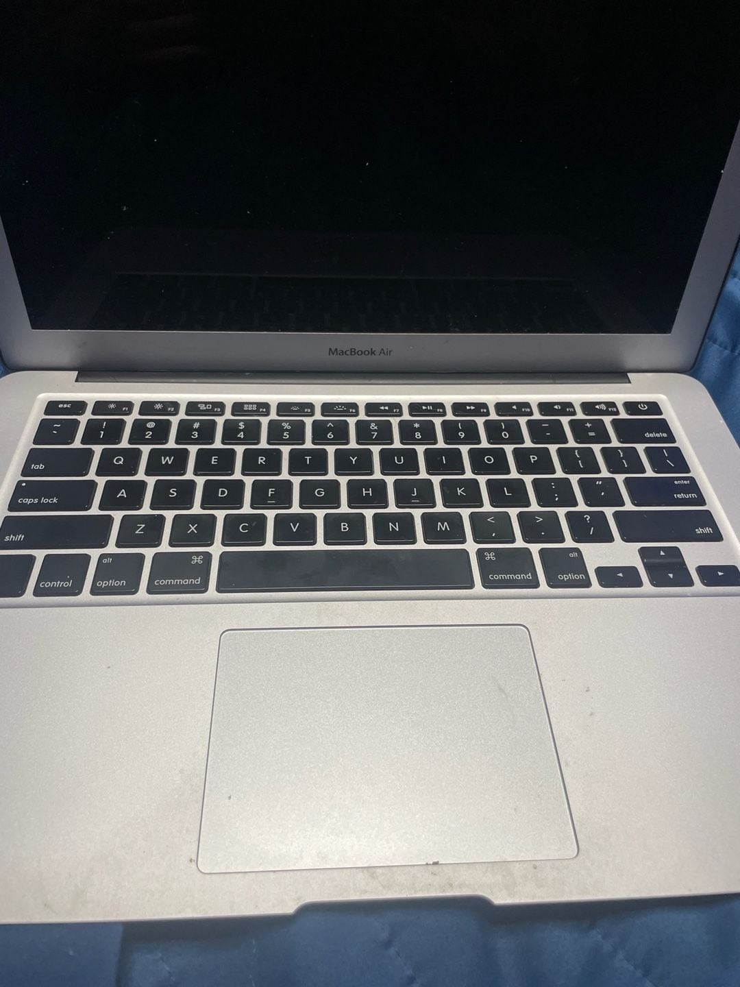 Apple MacBook Air 13-inch Mid 2013 i7 8GB RAM 3
