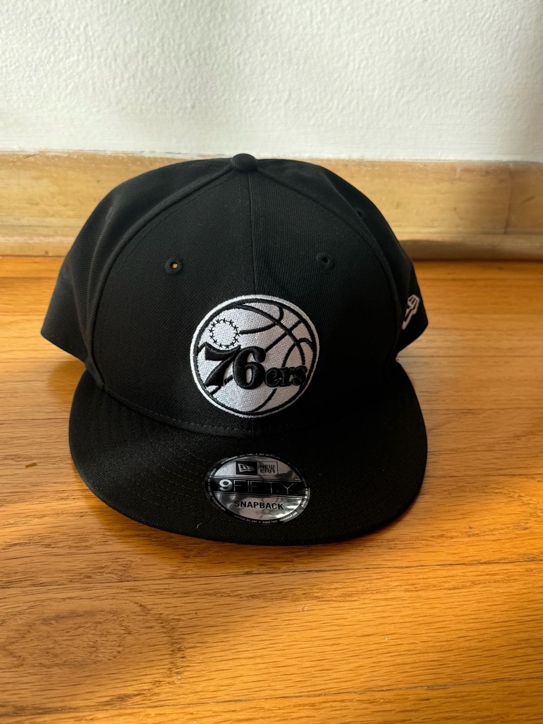 New Era Philadelphia 76ers 9FIFTY Snapback Hat One Size Black 6