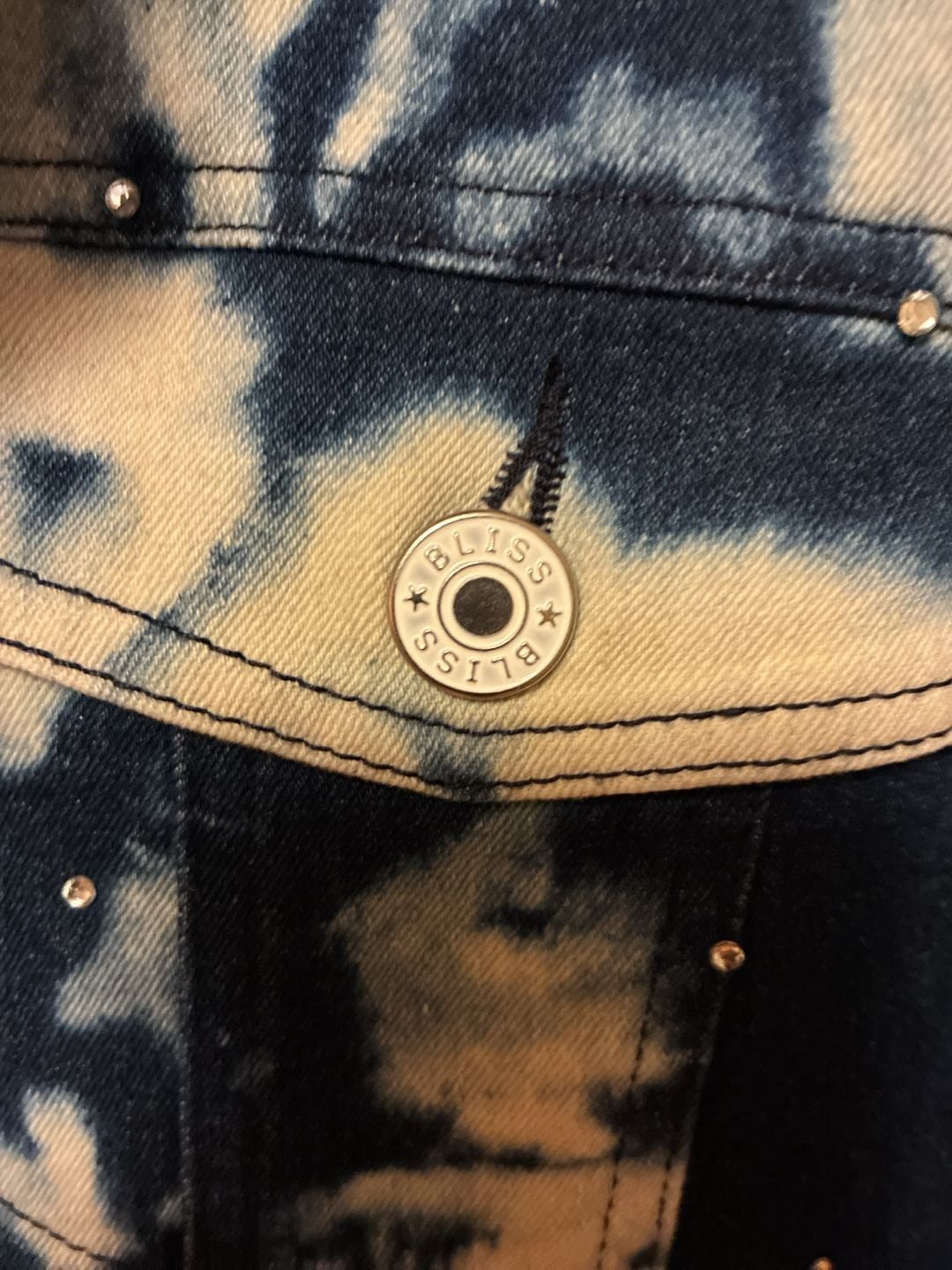 Bliss Lane Denim Jacket Size M Acid Wash Rhinestone 4