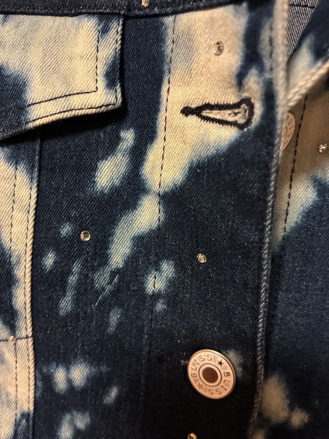 Bliss Lane Denim Jacket Size M Acid Wash Rhinestone 5