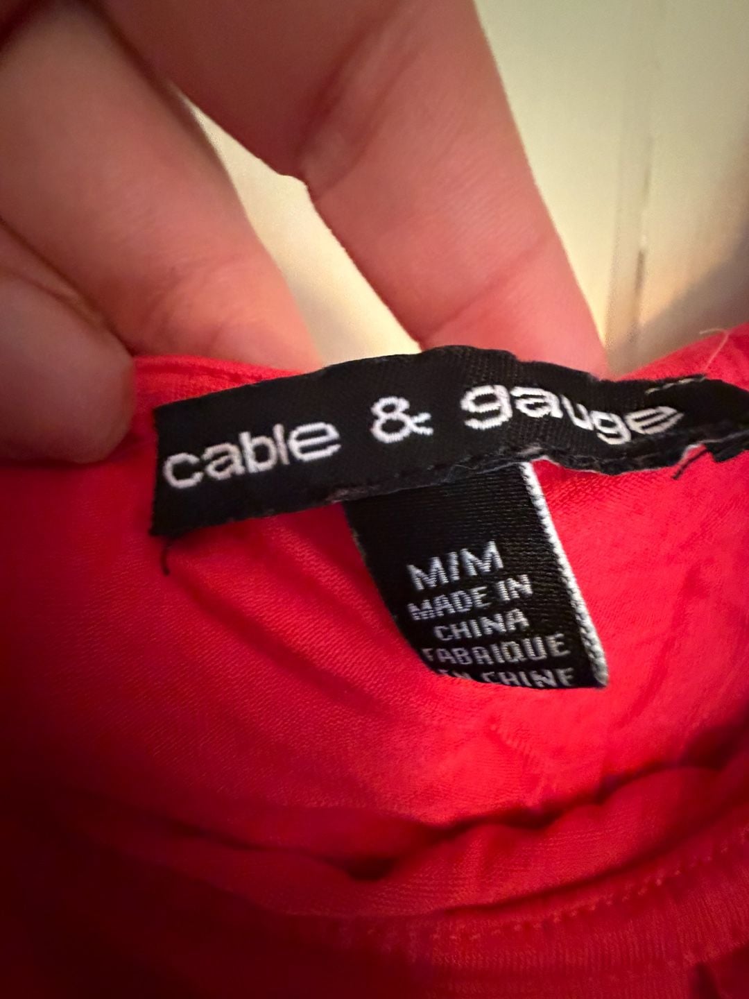 Cable & Gauge Cold Shoulder Blouse Size M Red Ruffle Viscose Spandex 3