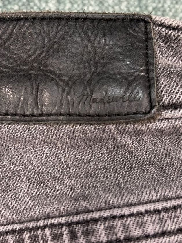 Madewell The Perfect Vintage Jean Size 25 Black Washed Raw Hem 9
