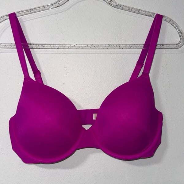 Victoria's Secret Pink Wear Everywhere 36D Bra