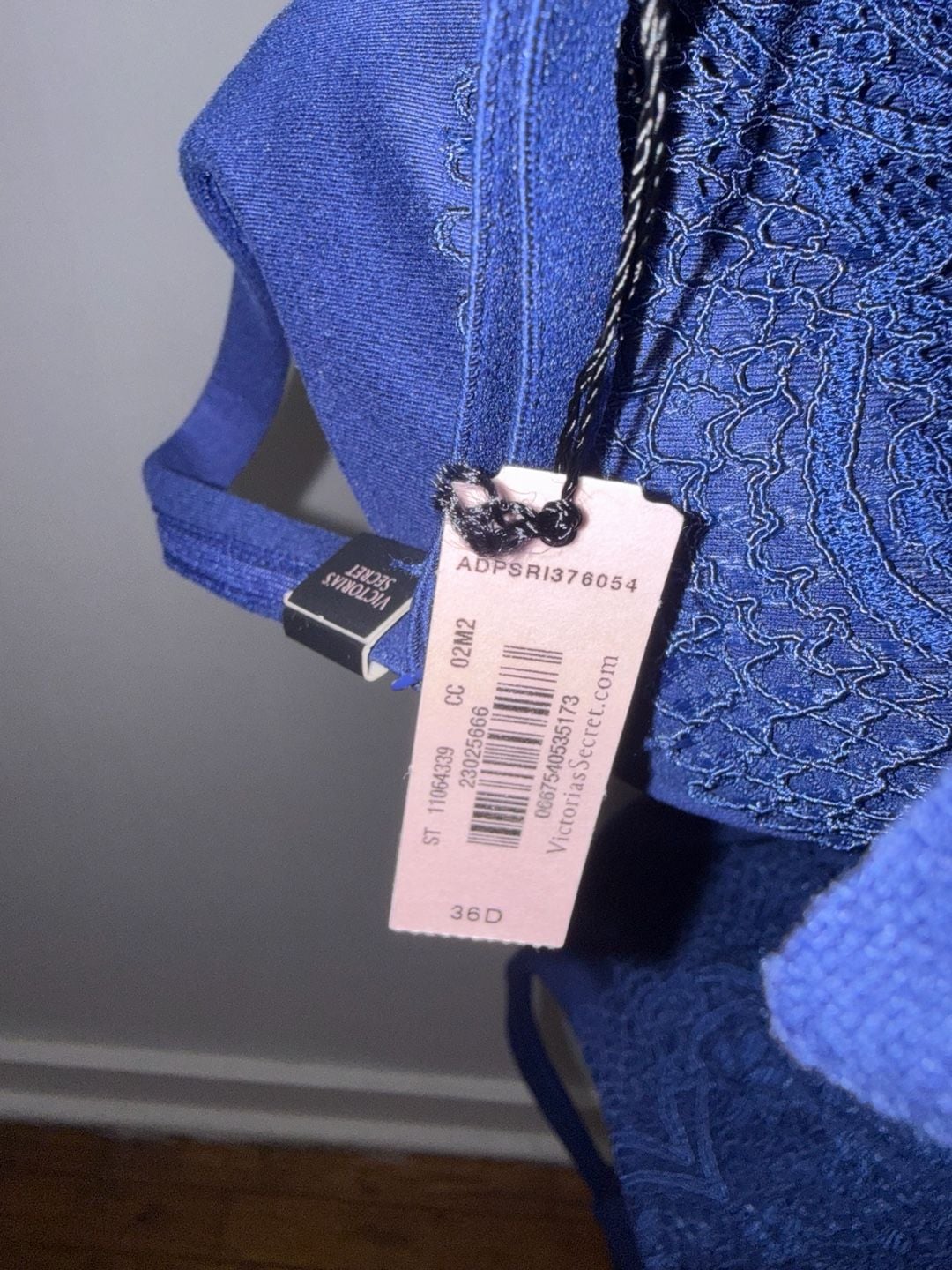Victoria's Secret Body By Victoria Lined Demi Bra Size 36D Blue Lace Longline 4