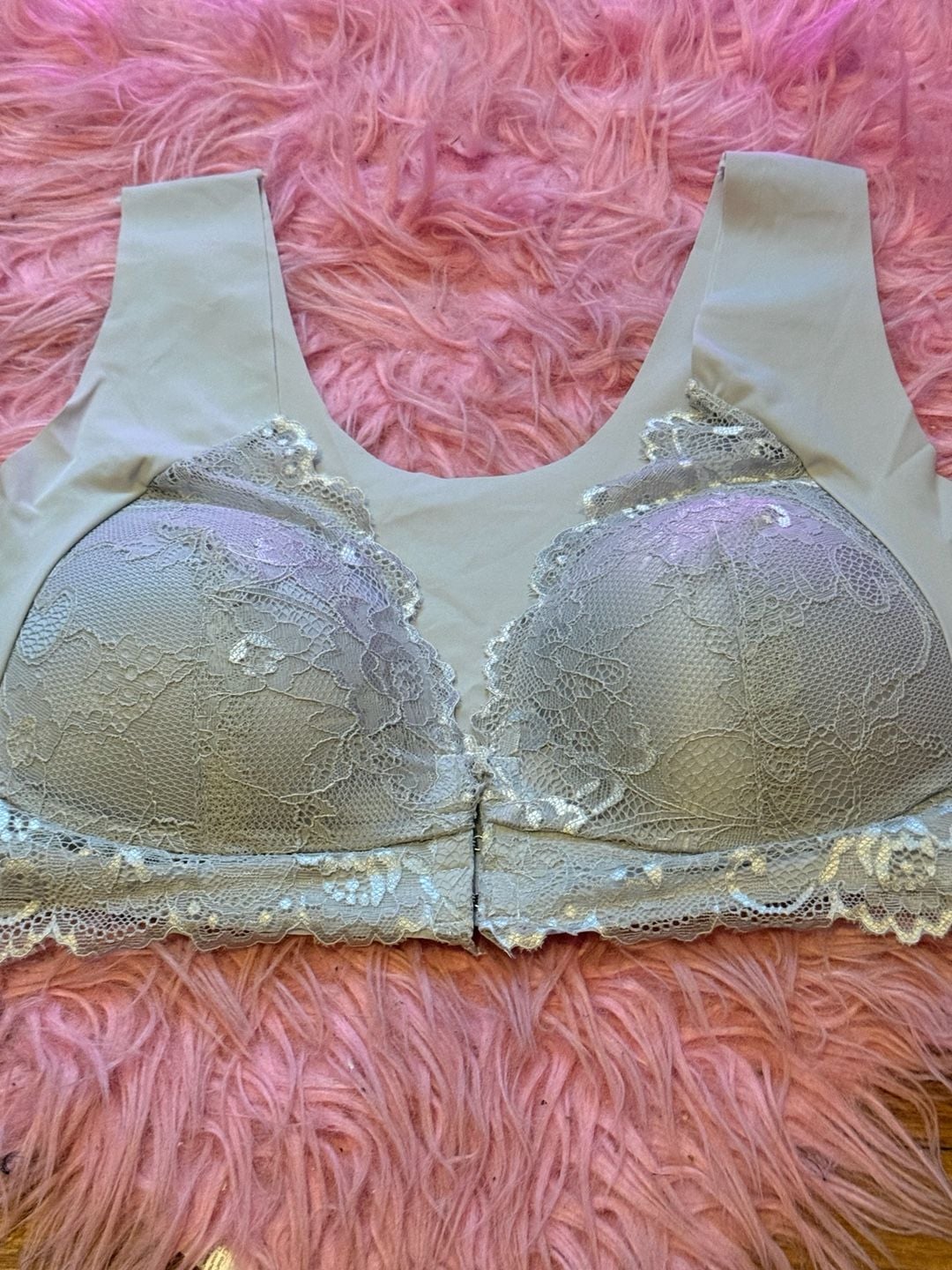 Unbranded Front Closure Lace Wireless Bra Size 5XL mint green nwot 2