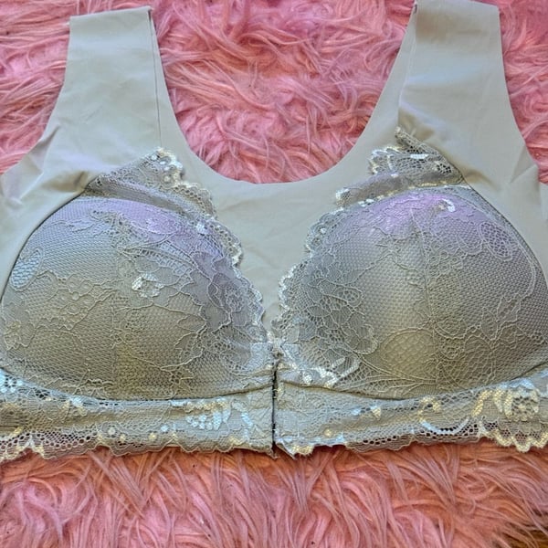 Unbranded Front Closure Lace Wireless Bra Size 5XL mint green nwot
