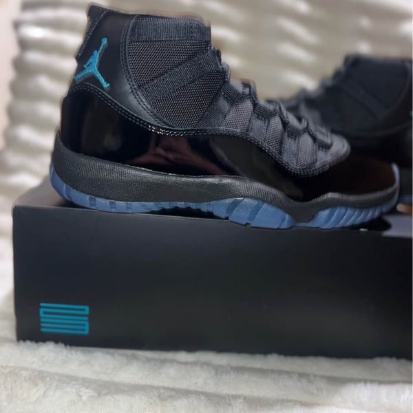 Nike Air Jordan 11 Retro Gamma Blue Sneakers