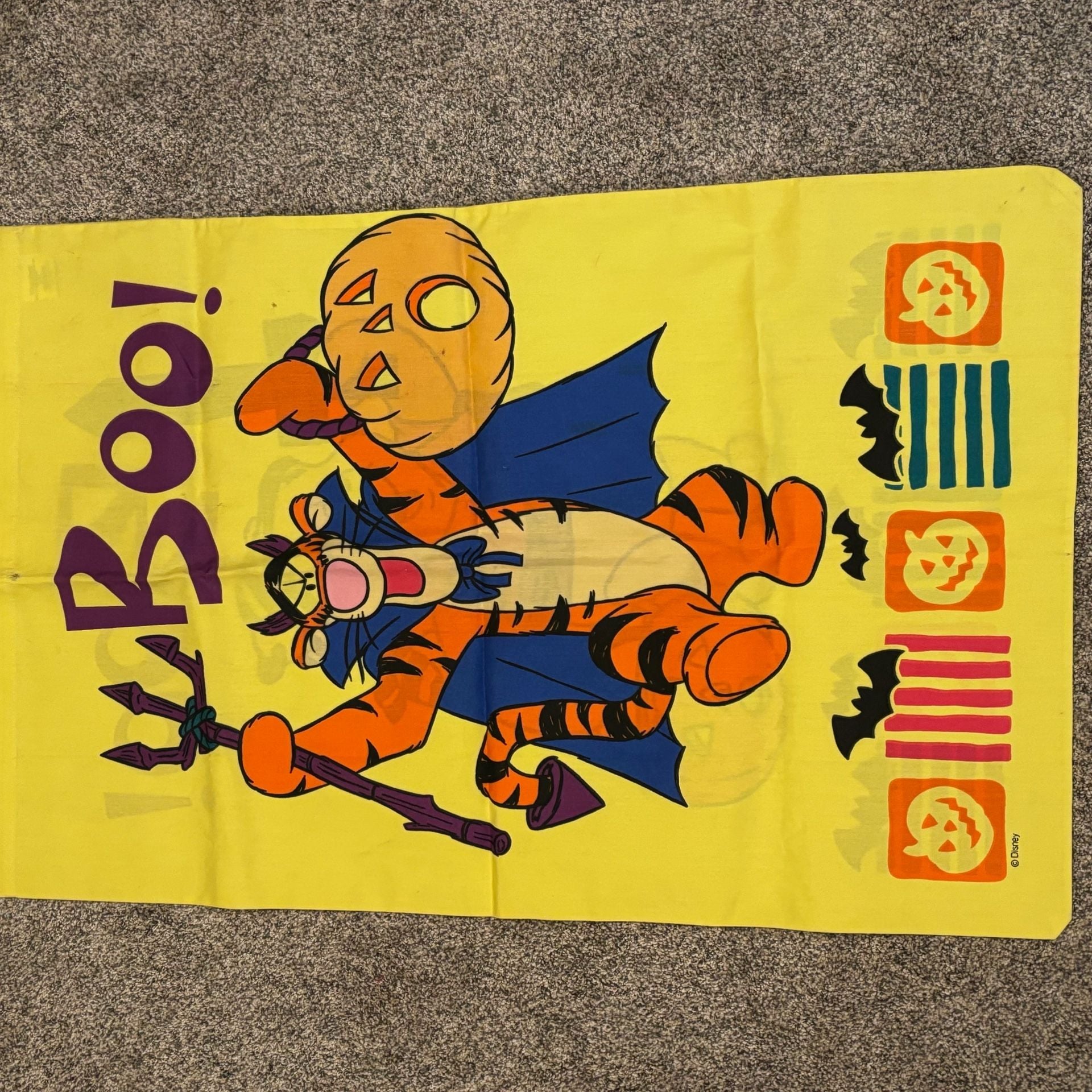Disney Winnie The Pooh & Tigger Halloween King Size Pillowcase 9