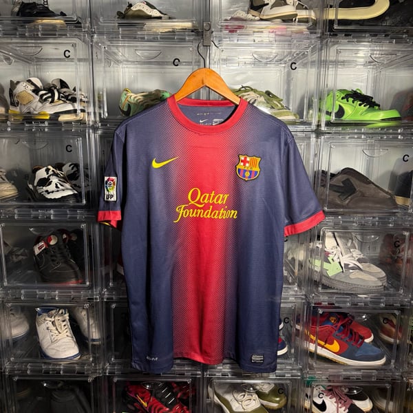 Nike FC Barcelona 2012-13 Home Soccer Jersey Size XL Qatar Foundation