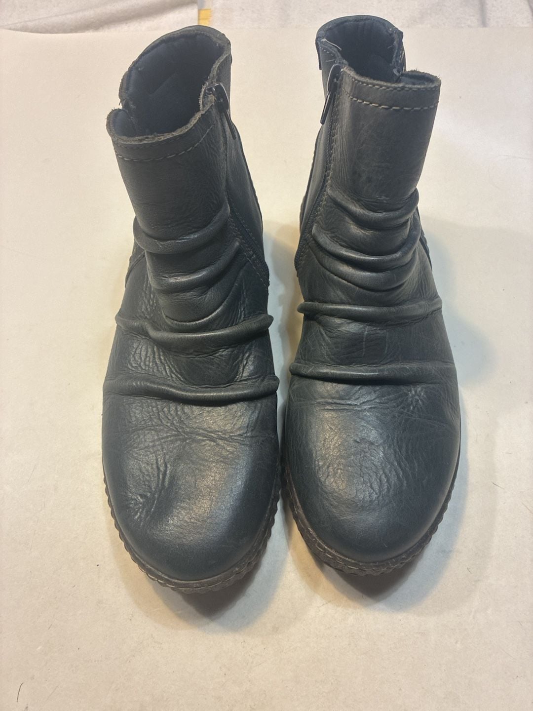 Clarks Caroline Orchid Leather Ruched Ankle Boots Black 2
