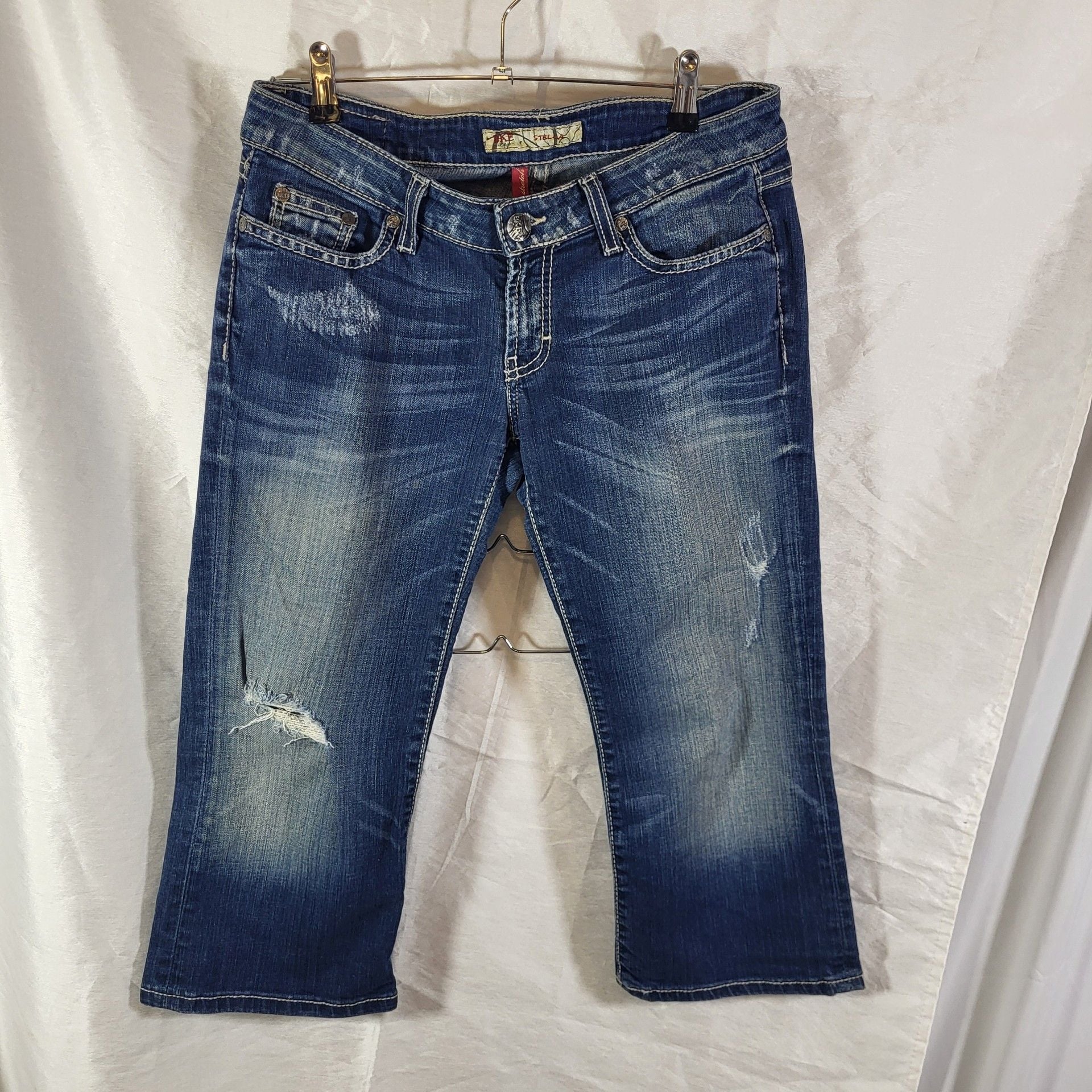 BKE Stella Capri Jeans Distressed Medium Wash Denim 1