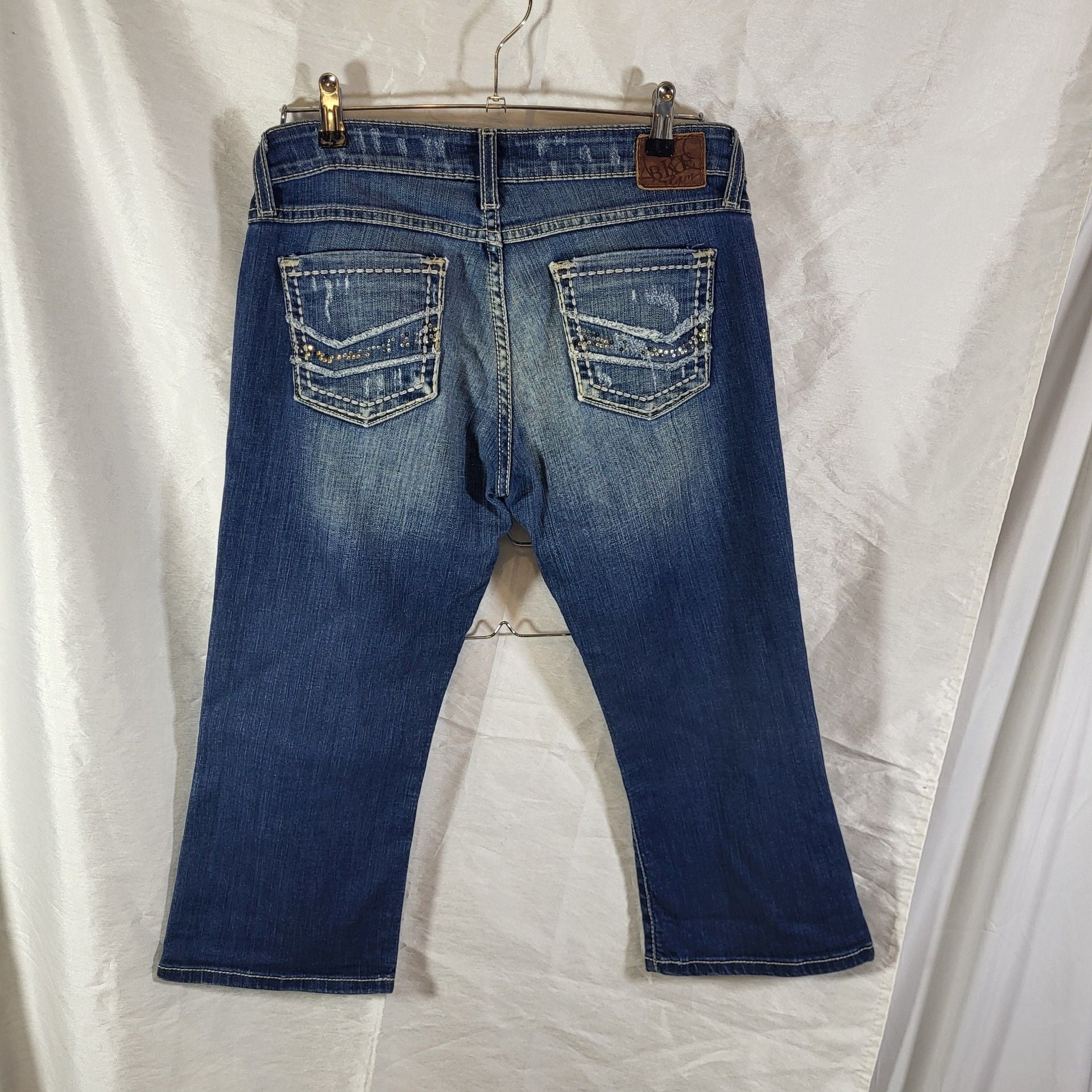 BKE Stella Capri Jeans Distressed Medium Wash Denim 2