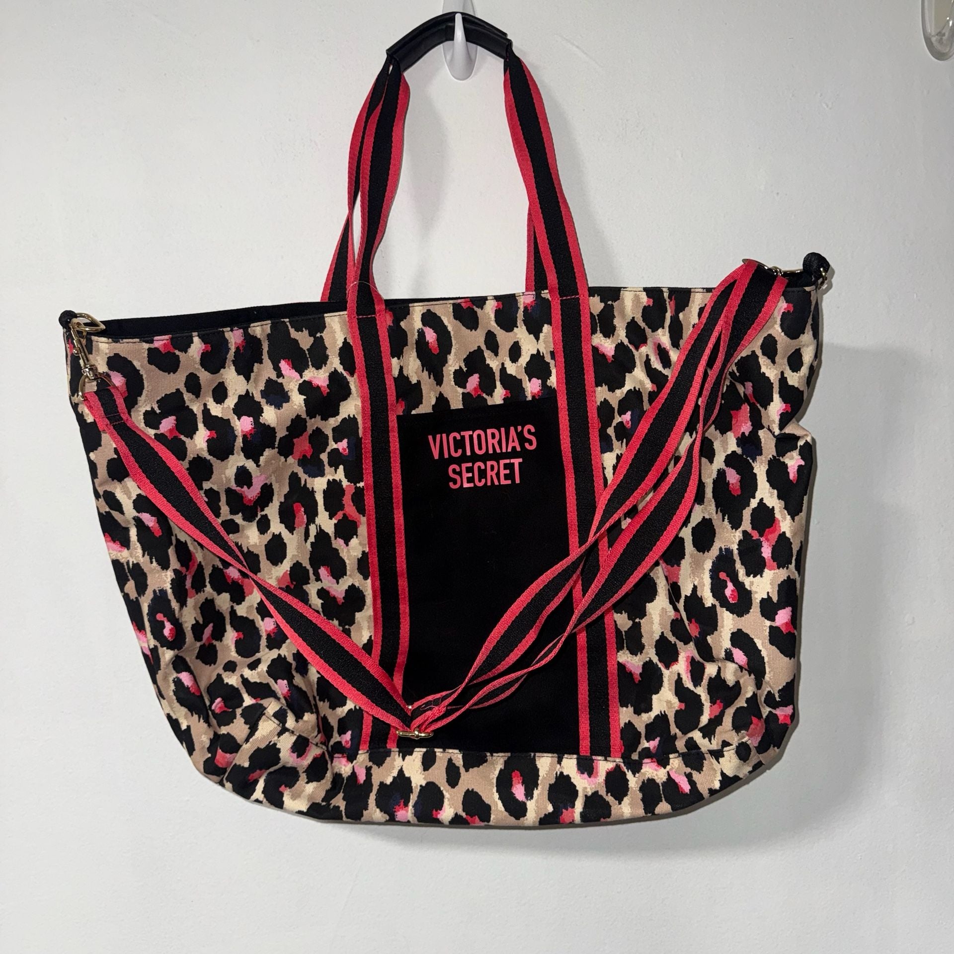 NWT Victoria's Secret Leopard Print Weekender Tote Bag 2