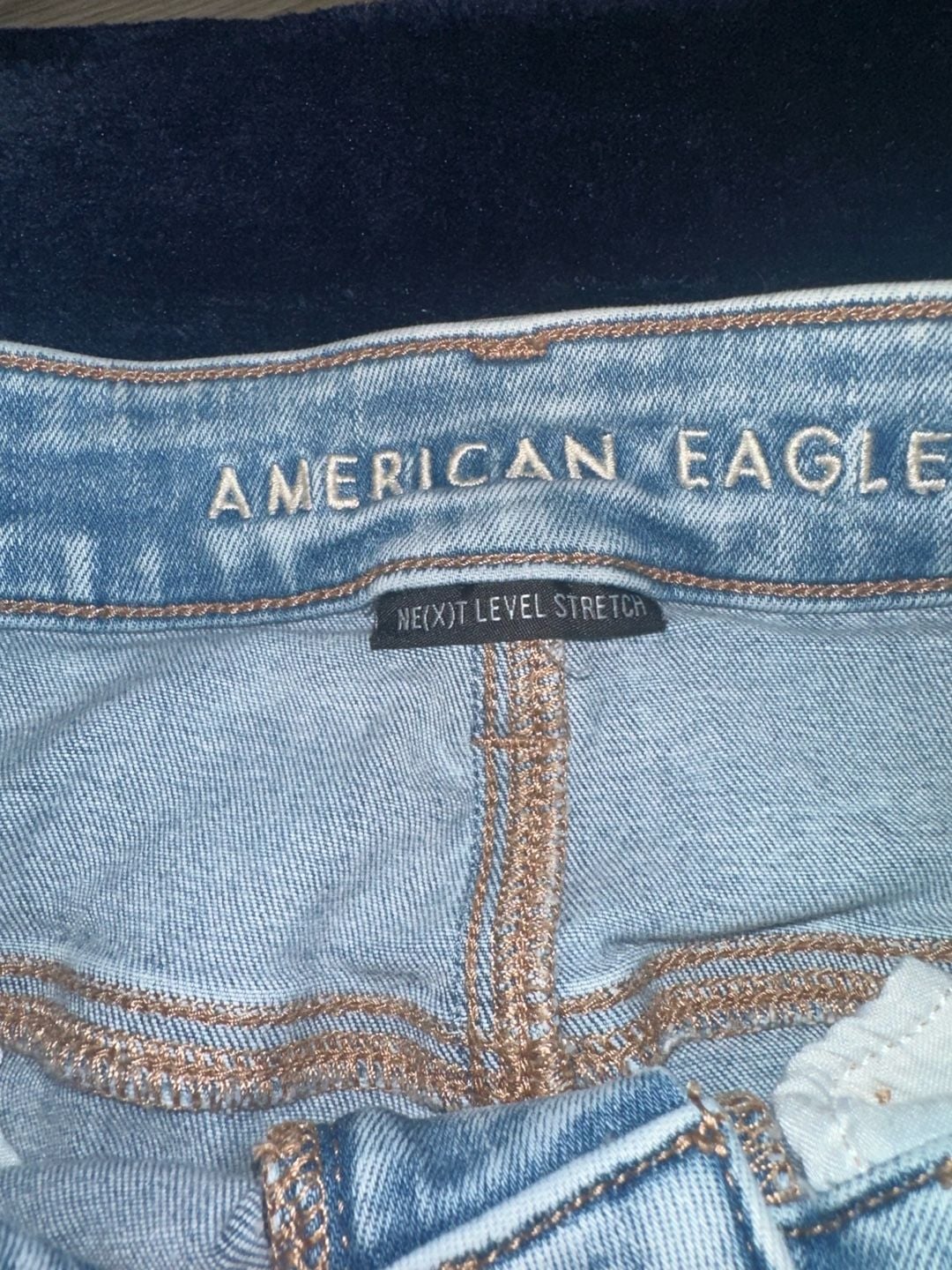 American Eagle Distressed Fringe Hem Jeans Size 8 long 5