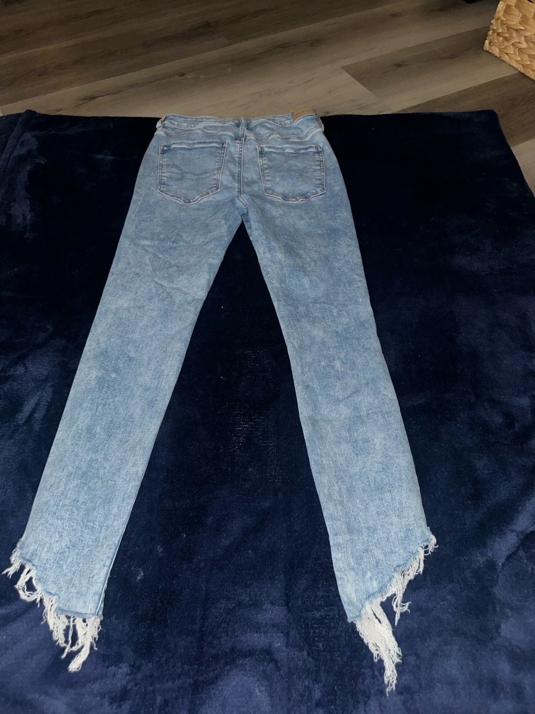 American Eagle Distressed Fringe Hem Jeans Size 8 long 7