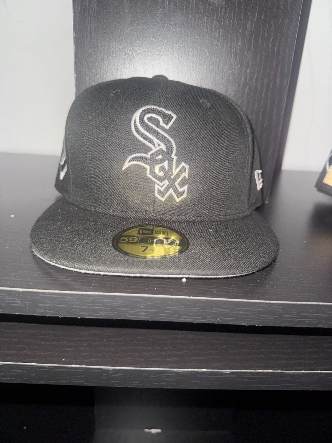 New Era Alpha Industries Chicago White Sox 59FIFTY Fitted Hat 4