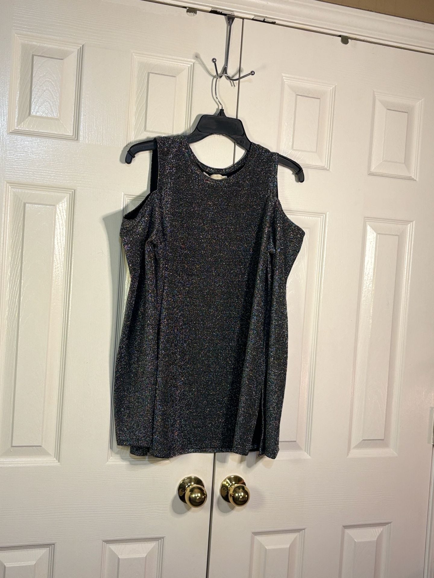 Michael Kors Cold Shoulder Top Size L Black Metallic Sparkle Long Sleeve 8