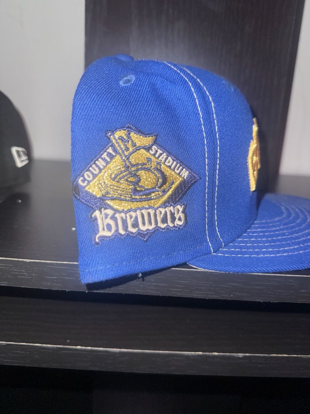 New Era Milwaukee Brewers County Stadium Patch 59FIFTY Fitted Hat Royal 3