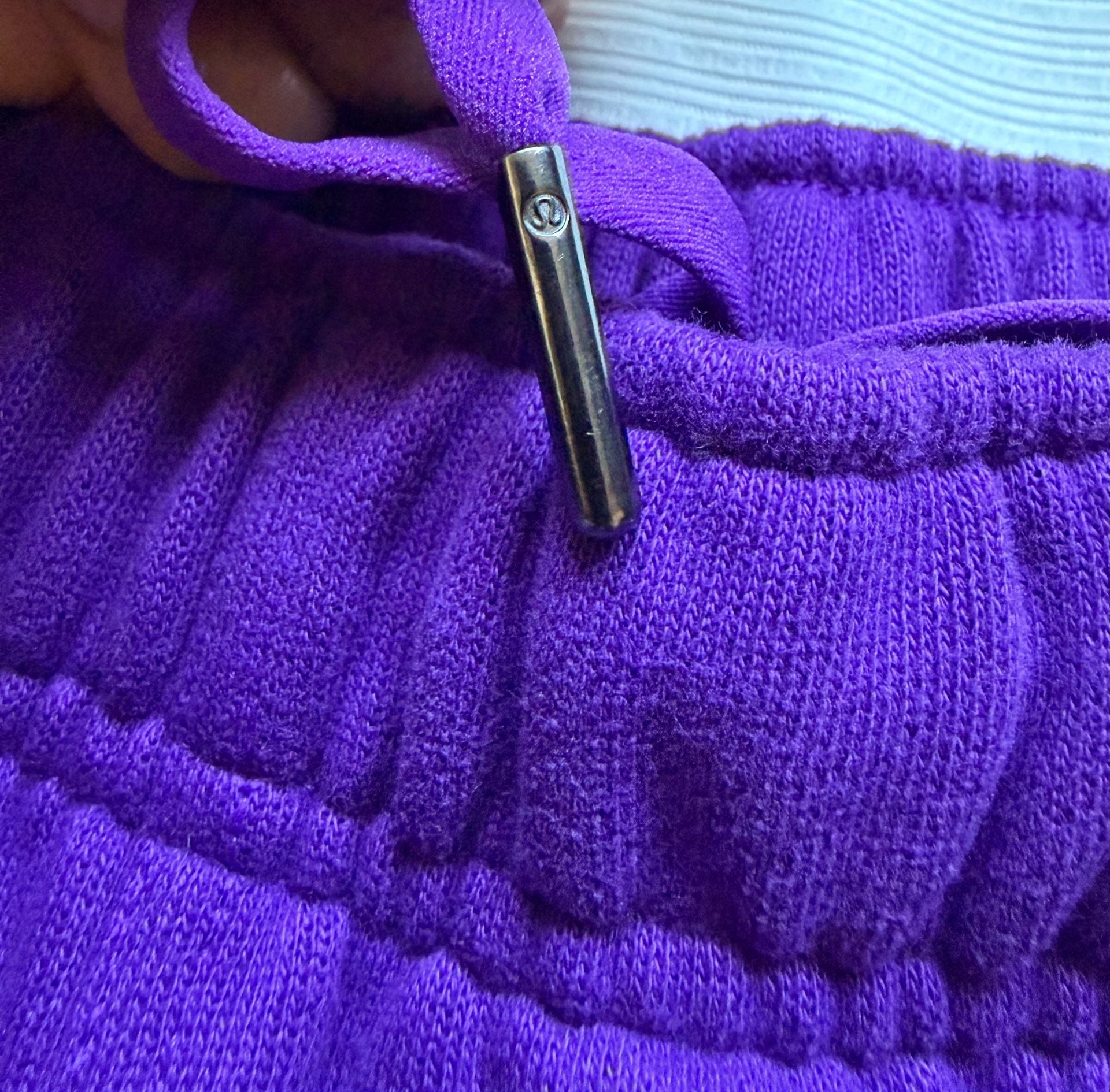 Lululemon Scuba MR Oversized Short 3 Trim Purple Size XXS 4