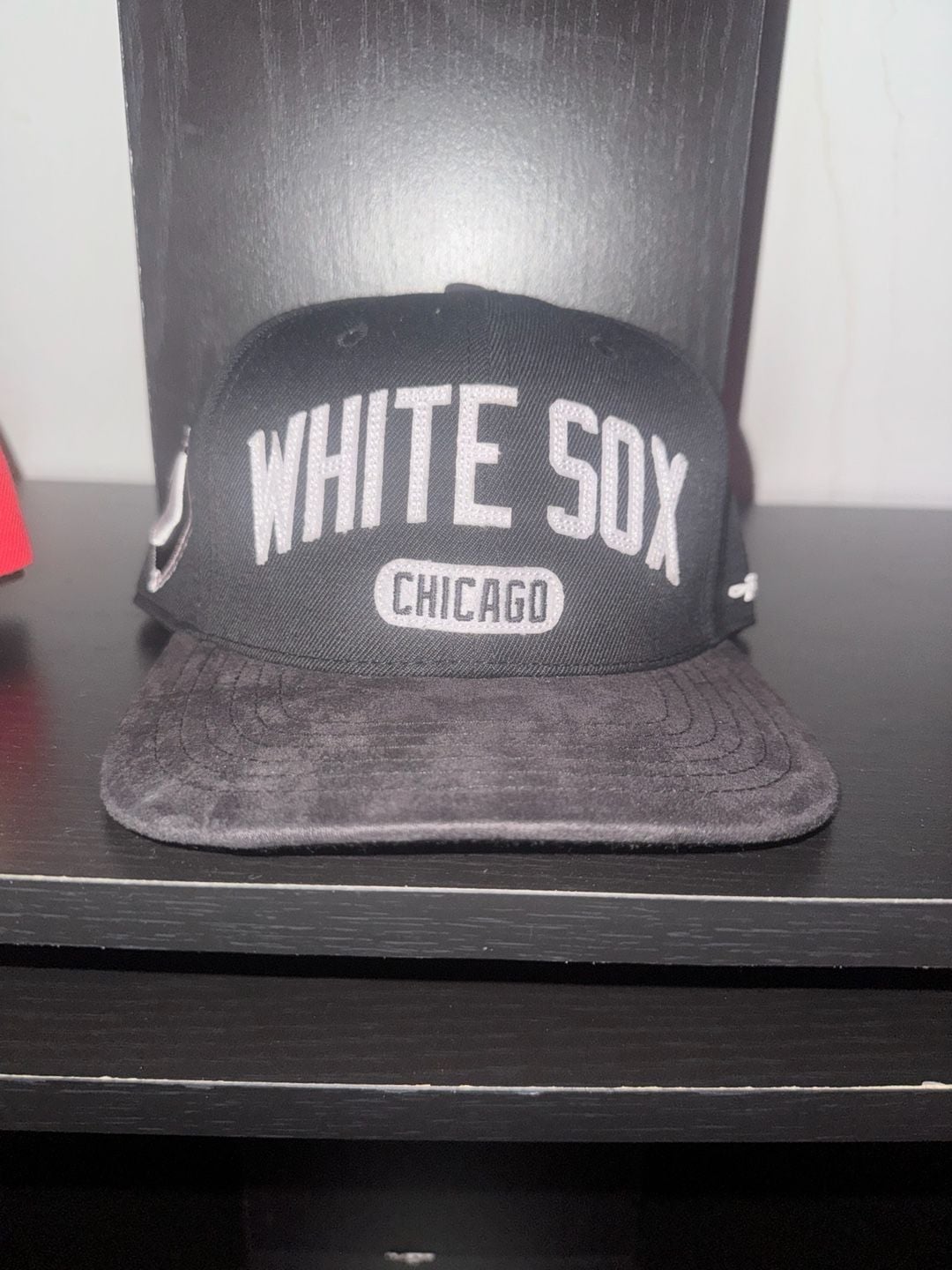 Pro Standard Chicago White Sox Corduroy Strapback Hat Black 2