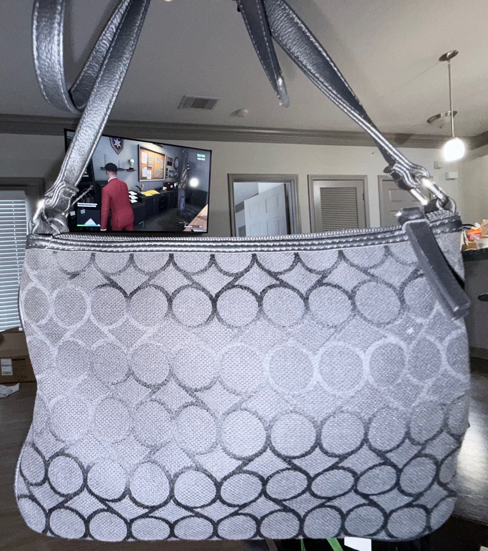 Nine West Crossbody Bag Gray Geometric Print Zippered Handbag 3