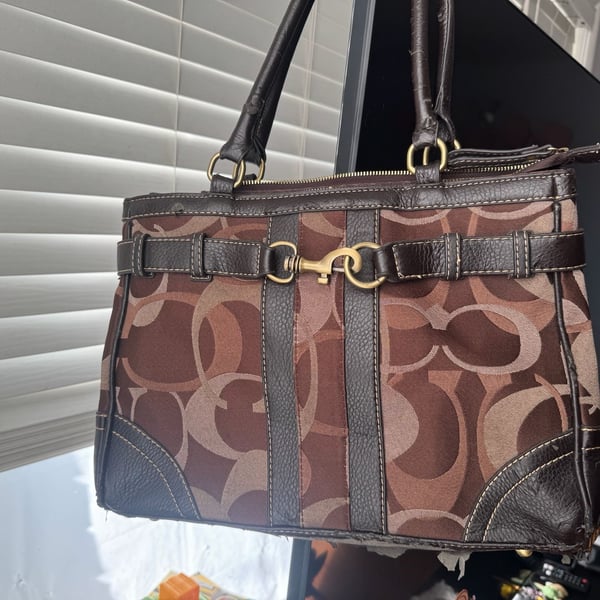 Coach Hamptons Signature Brown Satchel Handbag