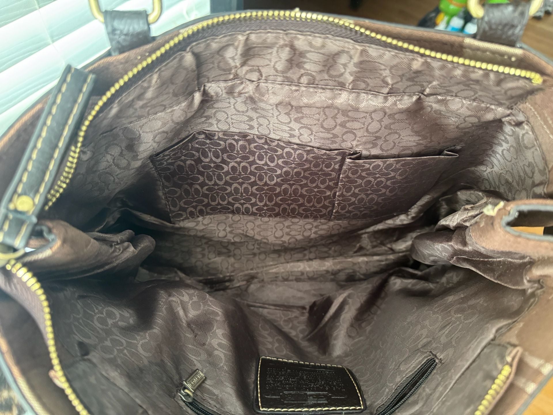 Coach Hamptons Signature Brown Satchel Handbag 6