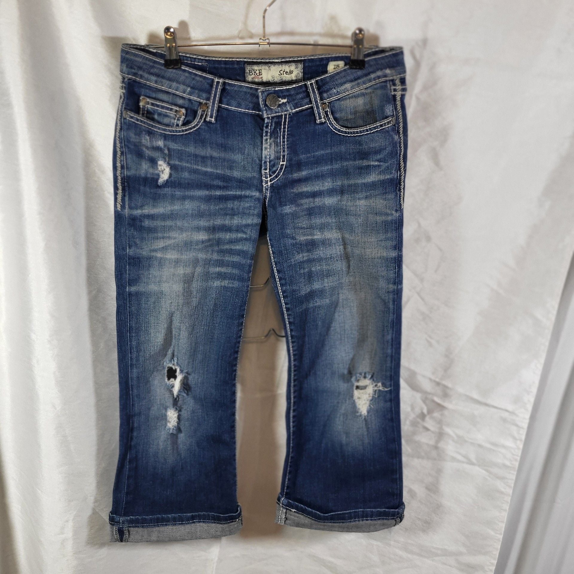 BKE Stella Cropped Jeans Size 28 Distressed Blue Denim Capri Cuffed 2