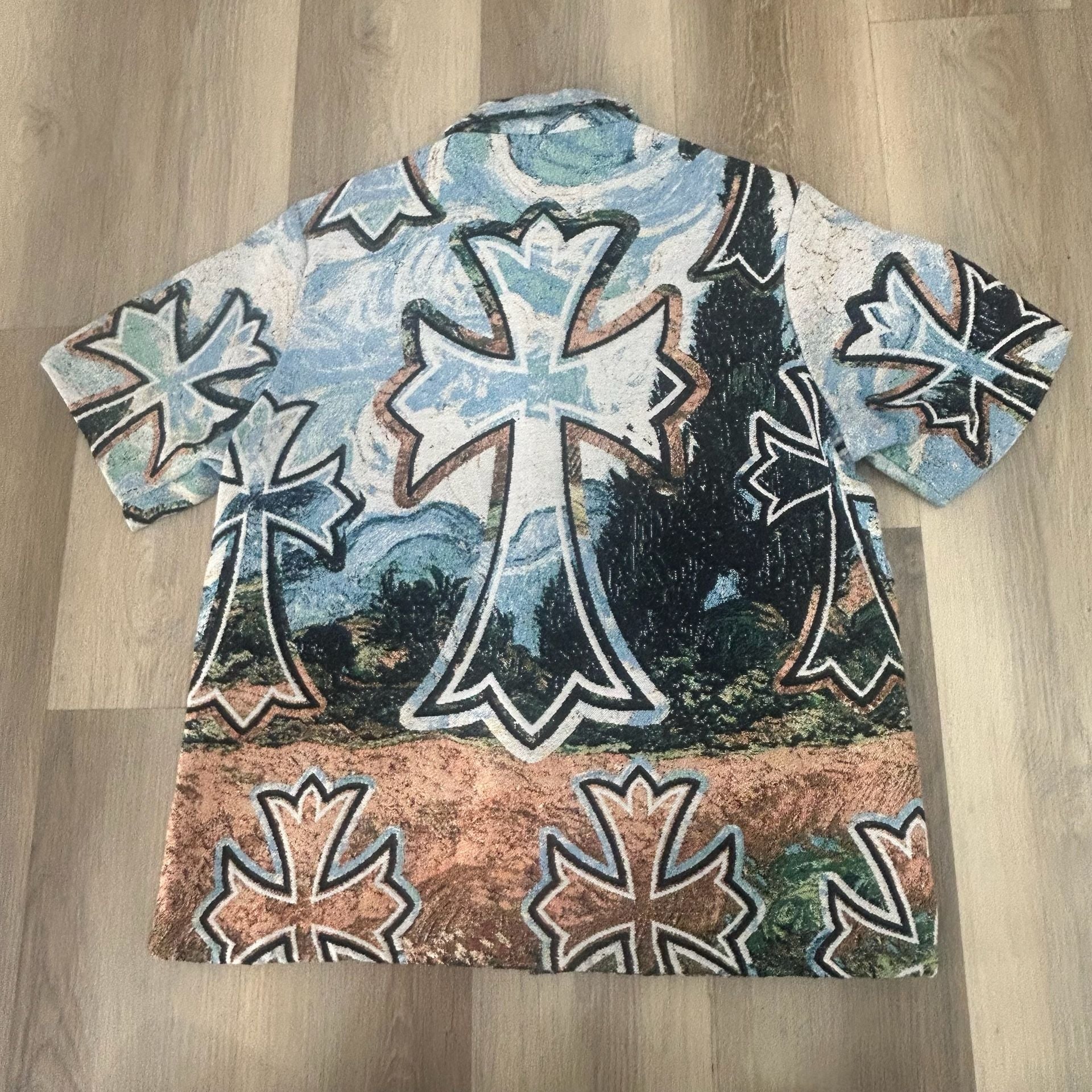 Rebel Vengeance Tapestry Button Up Shirt Size Large Cross Blue Multicolor 3