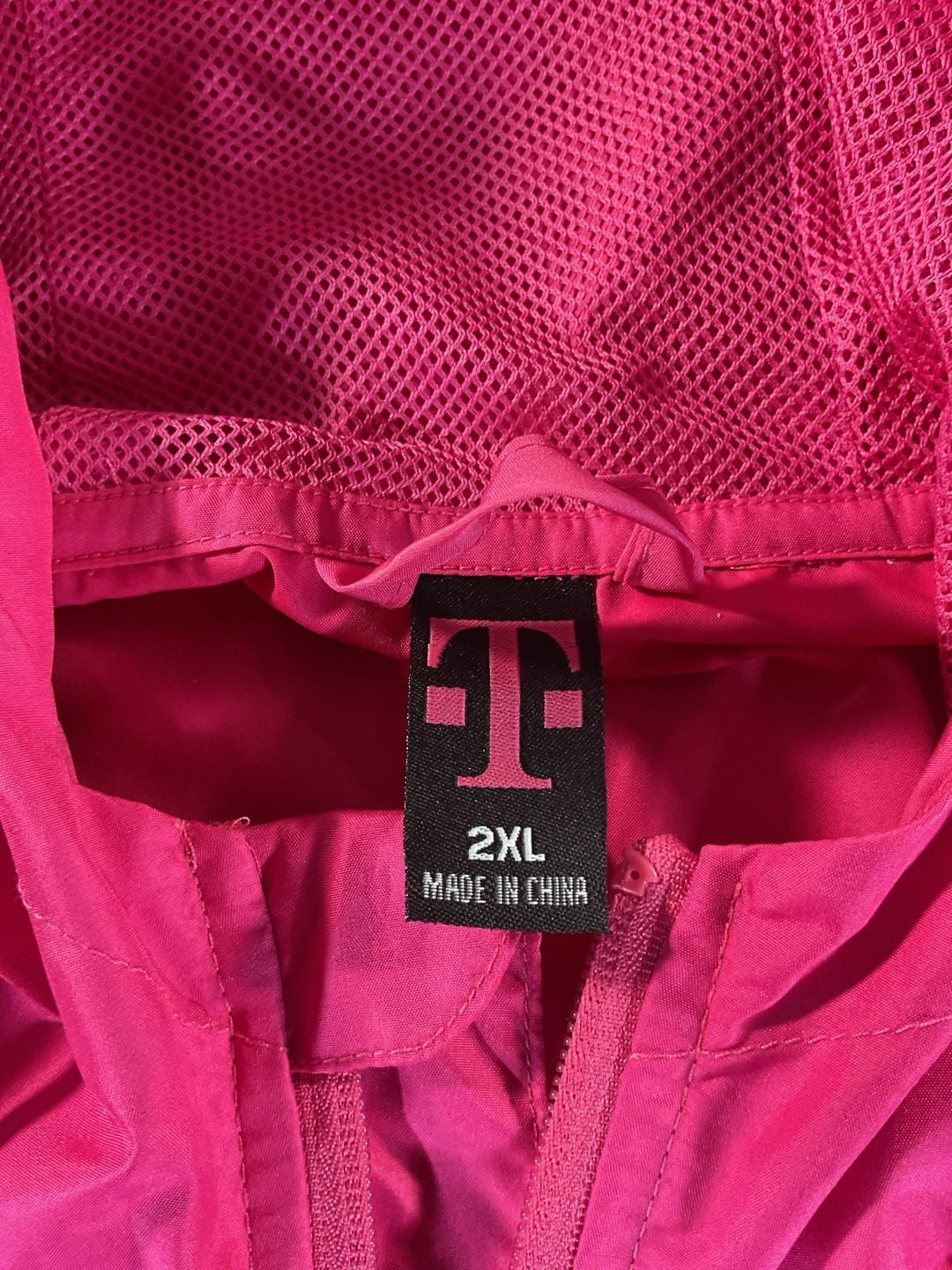 T-Mobile Anorak Wind Breaker Pullover Jacket Pink. Nice! 4