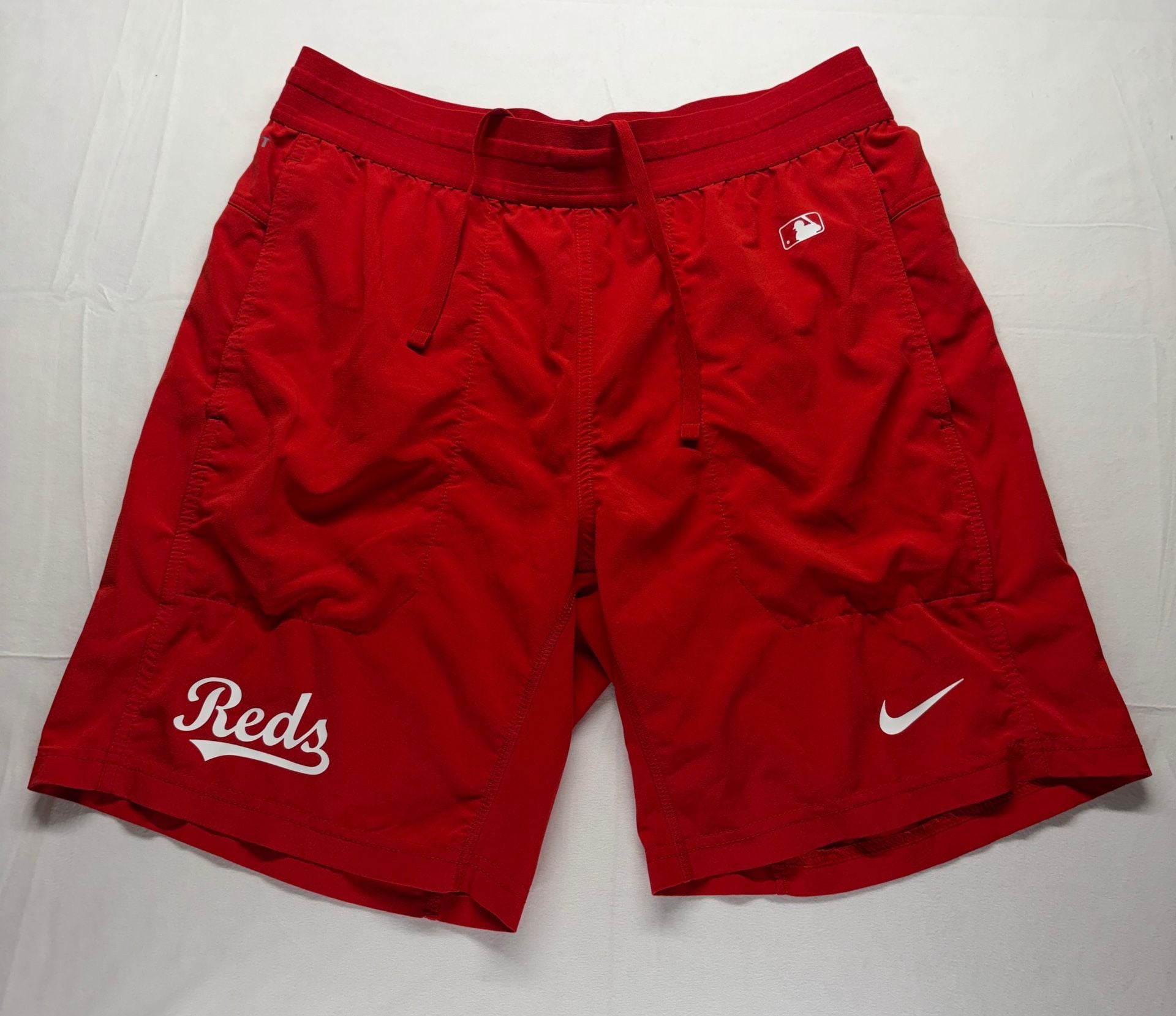Nike Cincinnati Reds MLB Authentic Team Issued Collection Dri-Fit Shorts Size M 2