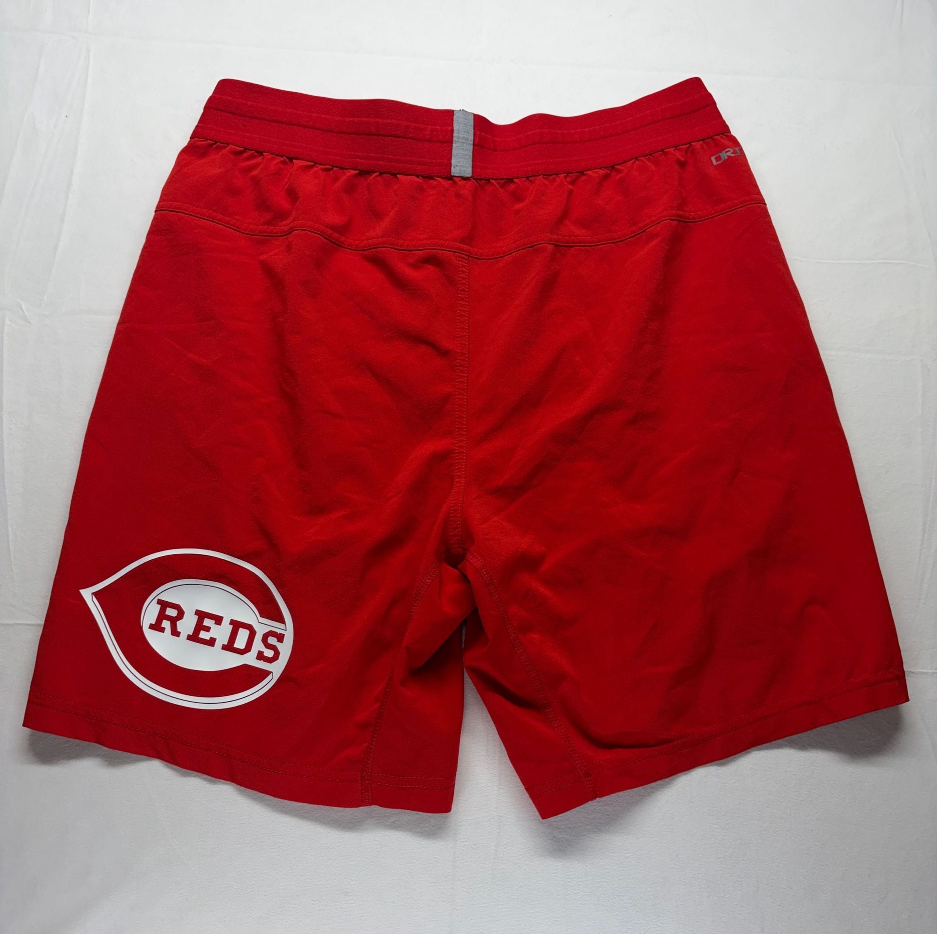 Nike Cincinnati Reds MLB Authentic Team Issued Collection Dri-Fit Shorts Size M 7
