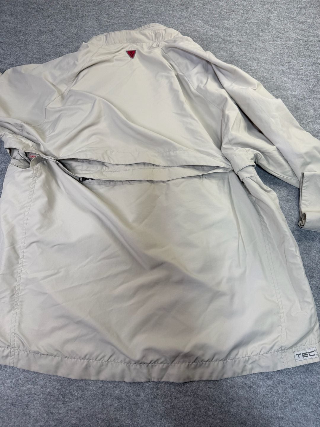 Scottevest TEC Size L Tan Multi Pocket Utility Windbreaker Jacket 15