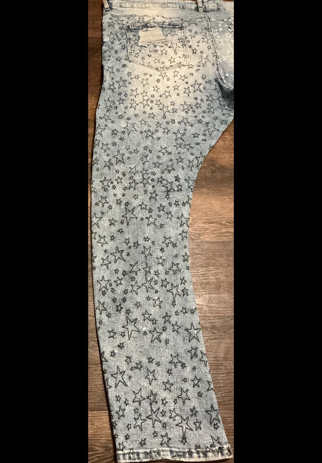 rue21 Premium Star Print Distressed Light Wash Jeans 11